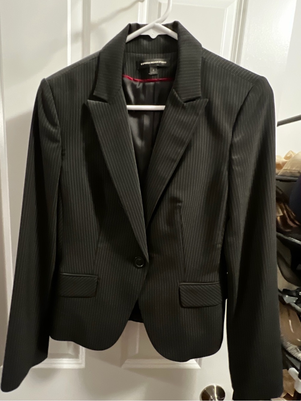 Express Design Studio Suit Set Black Pinstripe Blazer (2) & Pants (0). NWOT.